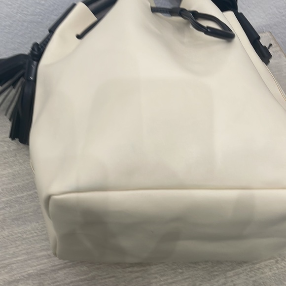 Vince Camuto Lorin Drawstring Bucket Bag - Picture 9 of 11
